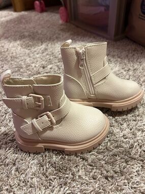 Cat & Jack Boots.